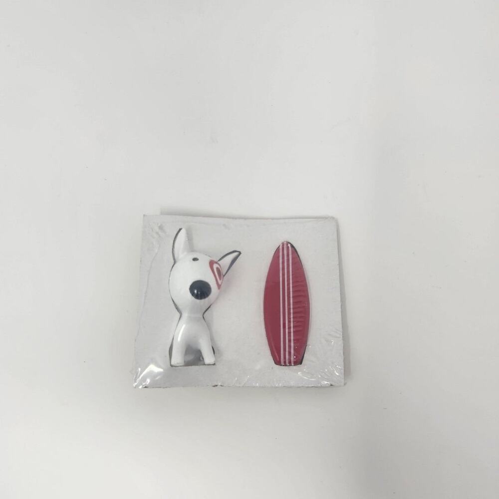 Target Bullseye Dog & Surfboard